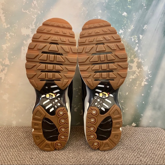 NEW Nike Air Max Plus EF Velvet Brown Sail Sneaker - Picture 6 of 9